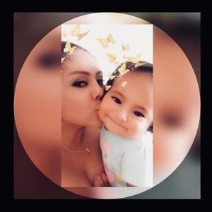 Meet your Posher, Estrella